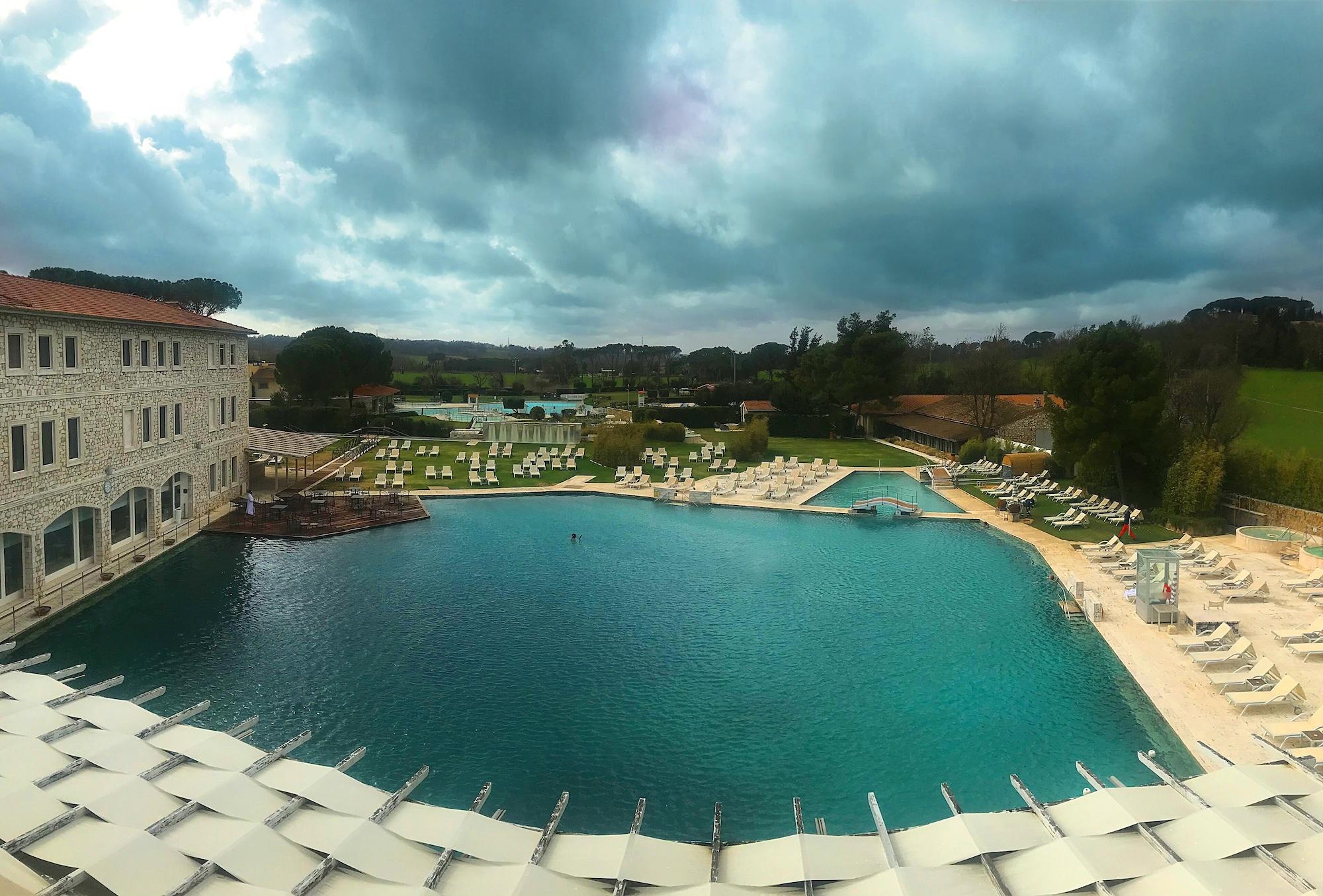 Terme Di Saturnia Natural Spa & Golf Resort - The Leading Hotels Of The World Exterior foto